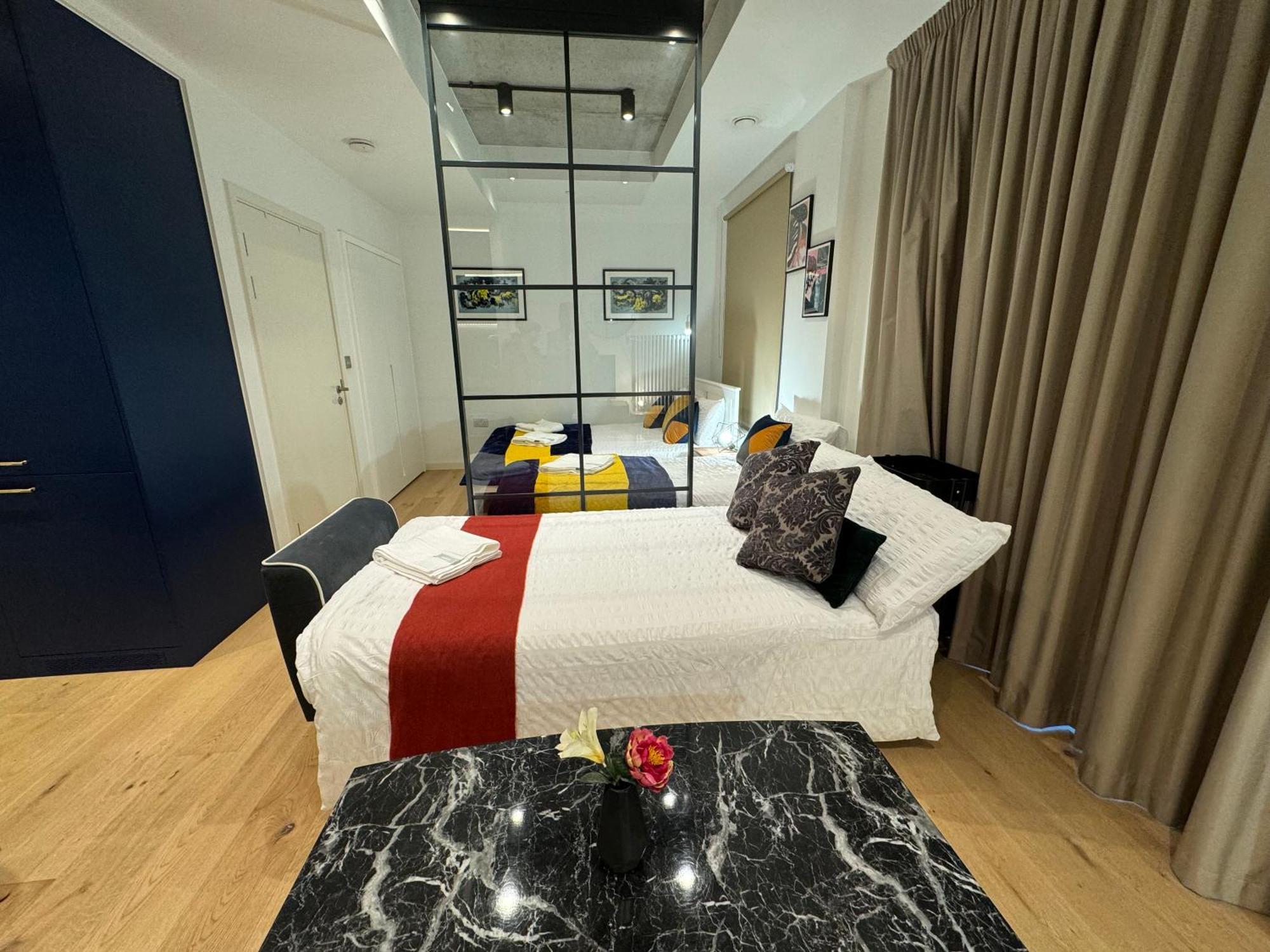 Amazing Cosy Apartment, Next To O2 Arena And Close To London Excel, Secure Parking Esterno foto
